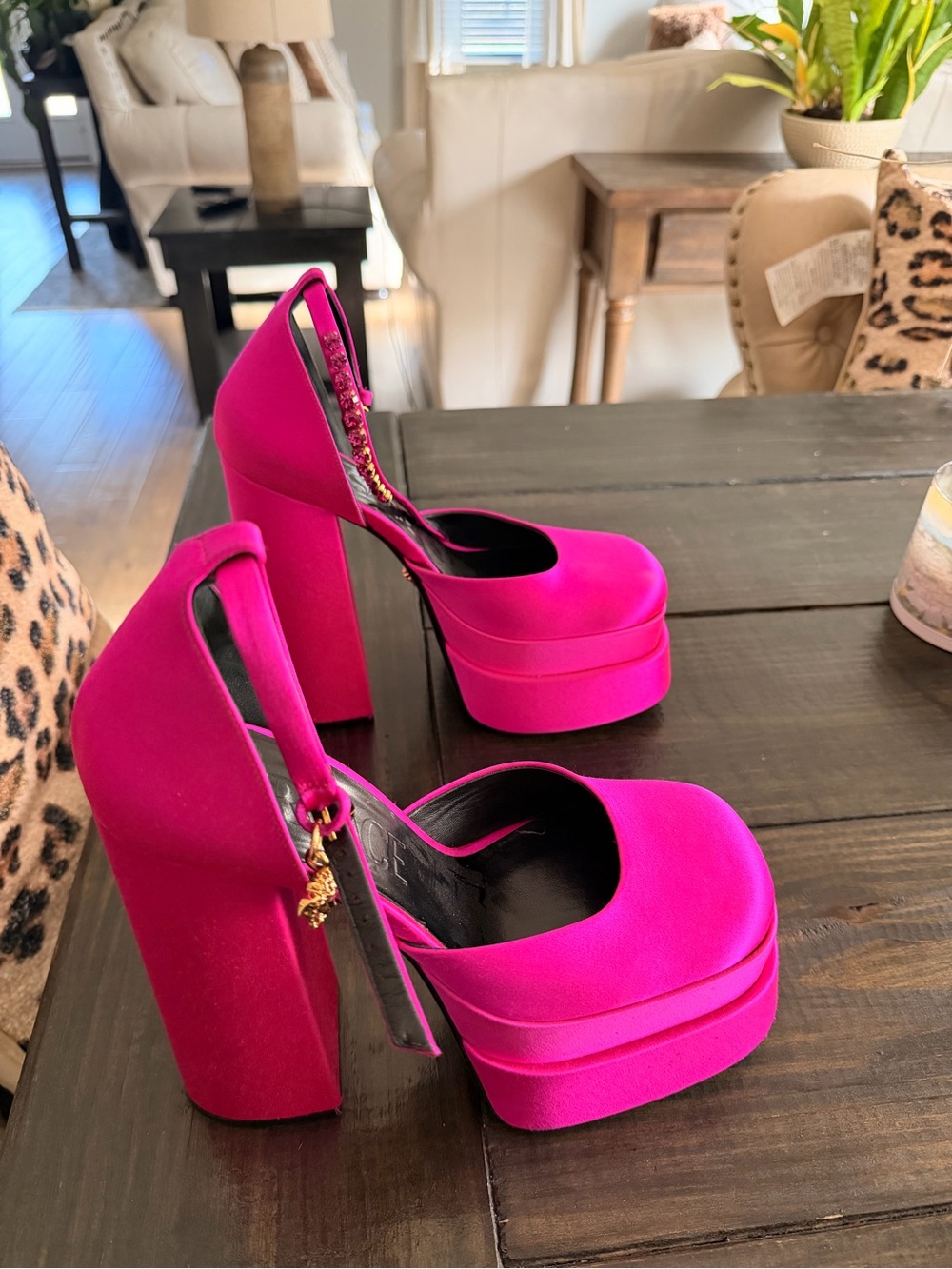 Versace Medusa Aevitas Satin Platform Pumps Pink Crystal Ankle Strap EU 40 - Picture 2 of 8